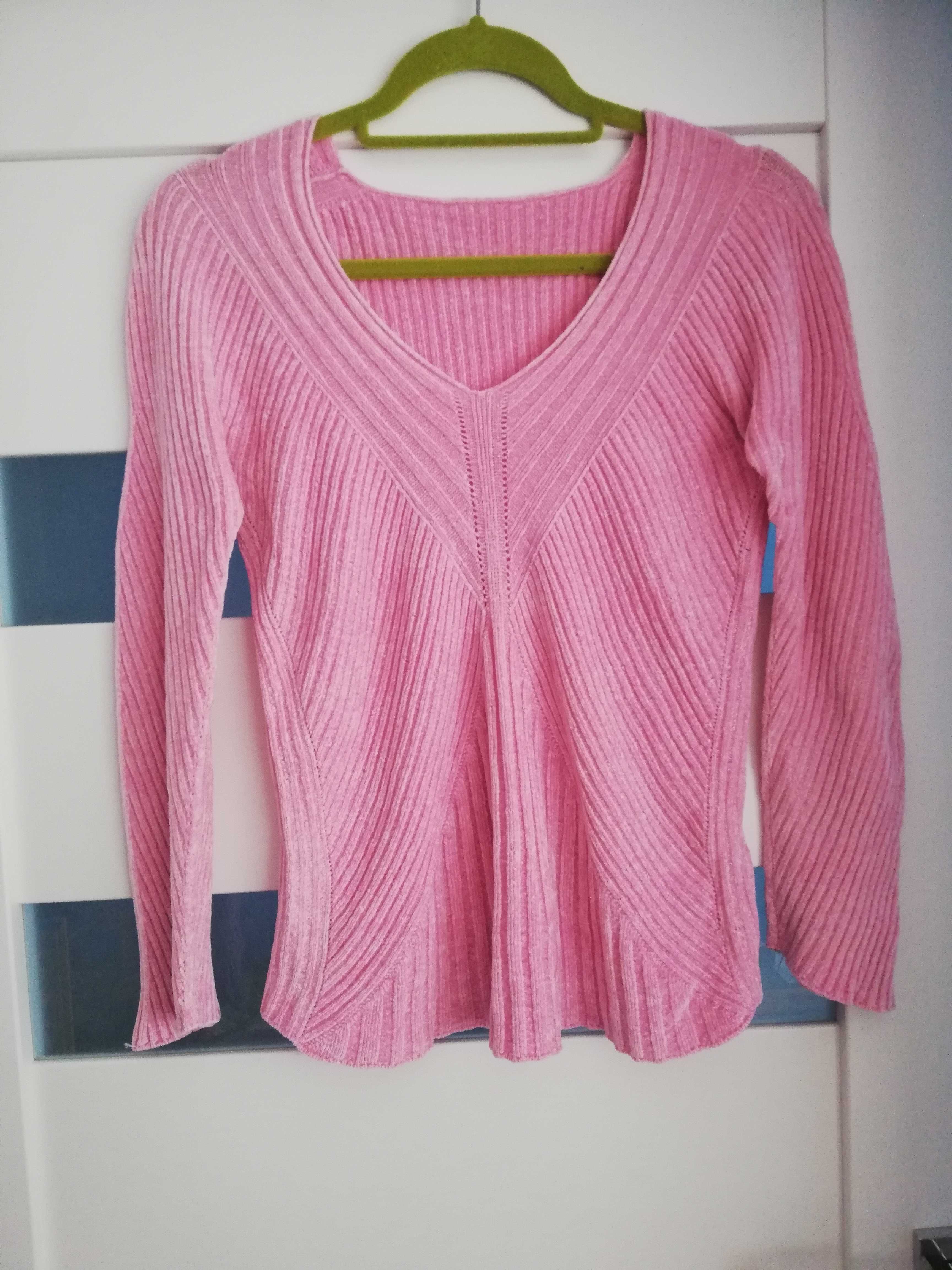 śliczny mięciutki sweterek/sweter ciążowy różowy r 36