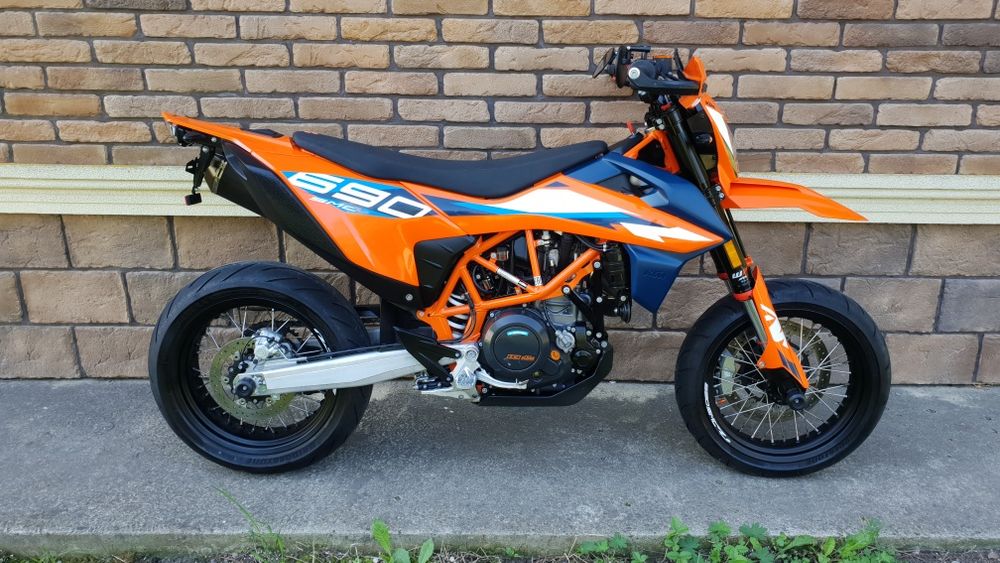 Ktm smc 690r 2023рік (не husqvarna 701, gas gas 701)