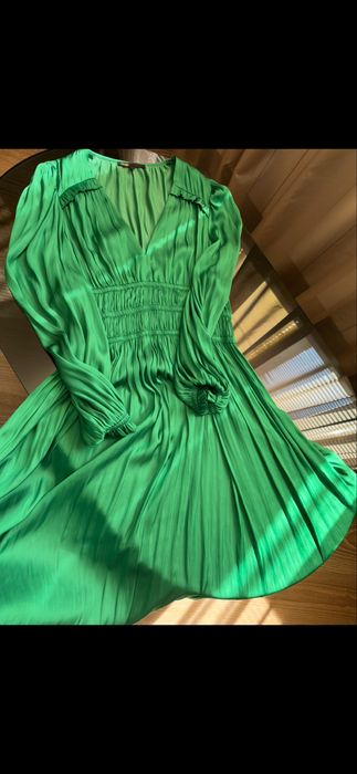 Сукня Maje в зеленому кольорі