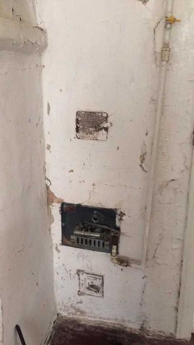 Село Супоївка - будинок поруч з річкою Супій. Є ВІДЕООГЛЯД.