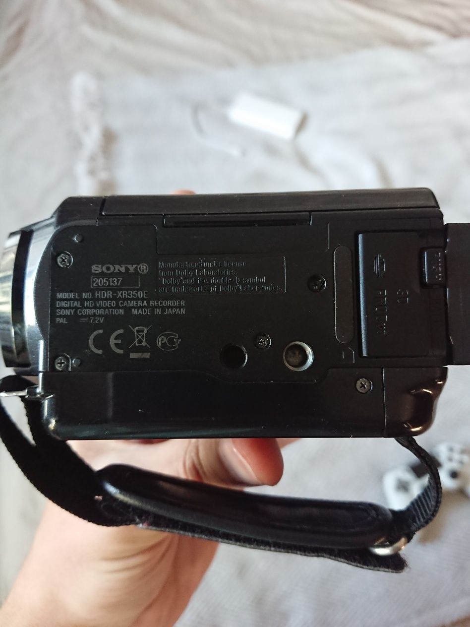 Відеокамера Sony HDR-XR350E handycam