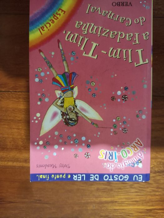 Vendo o livro Tlim - Tlim a Fadazinha do Carnaval