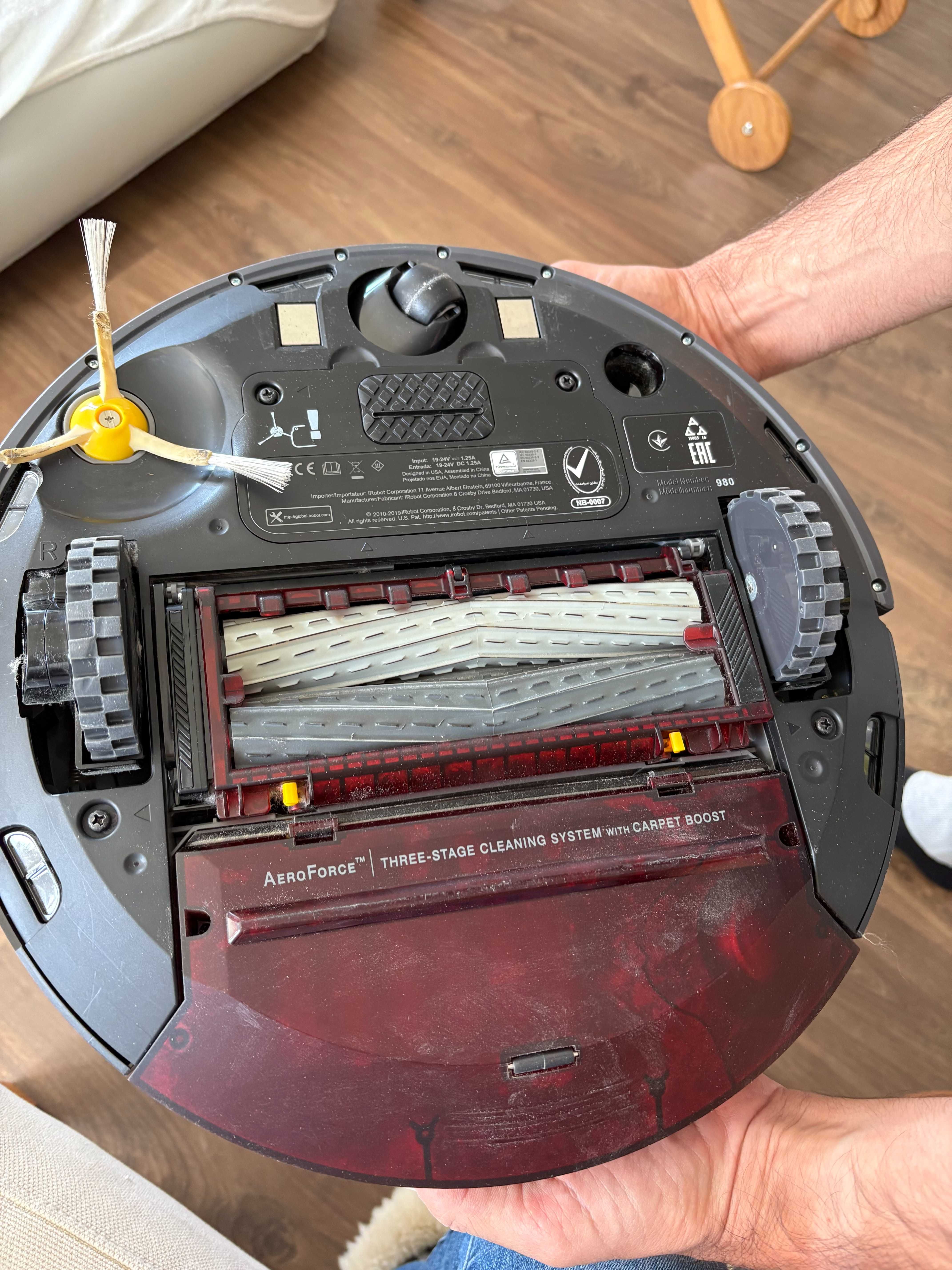 Aspirador iRobot Roomba 980