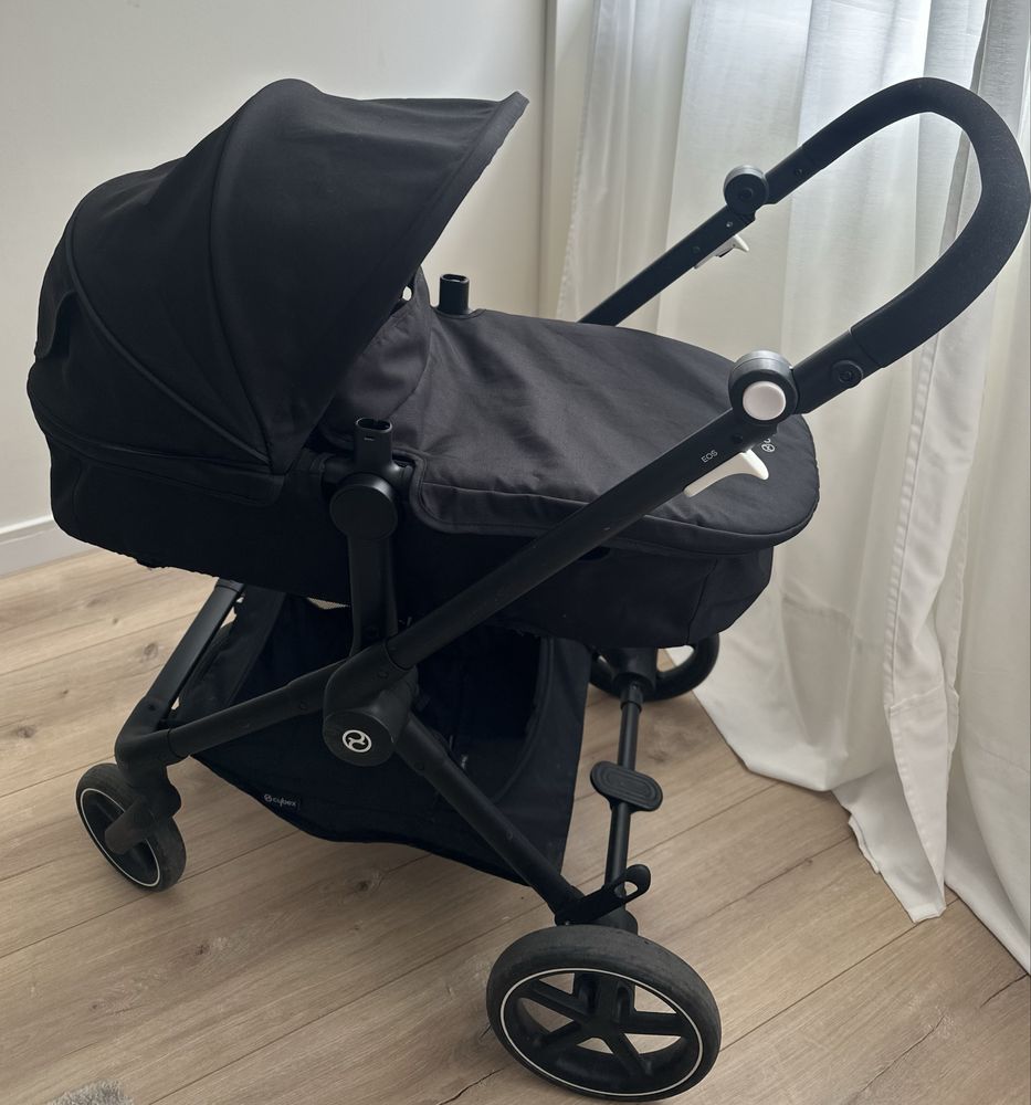 CYBEX Gold Carrinho de passeio EOS 2 em 1, preto + adaptadores ovinho