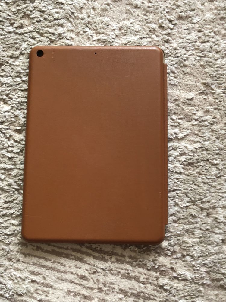 iPad Smart Case на iPad 8