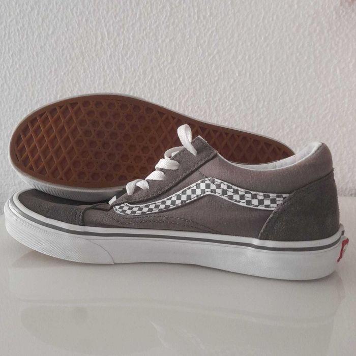 VANS Cinzentas com padrão Quadriculado | 38,5