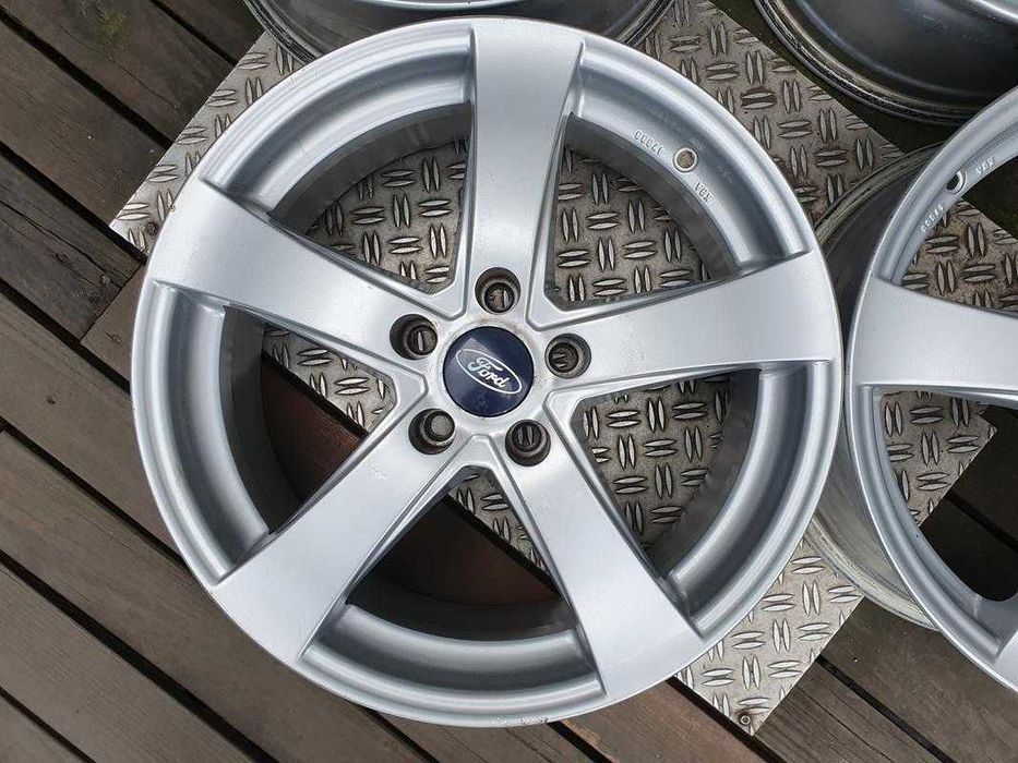 Felgi 17cali Ford C Max Focus Kuga Volvo S60 V40 V60 XC40 XC60 Z146