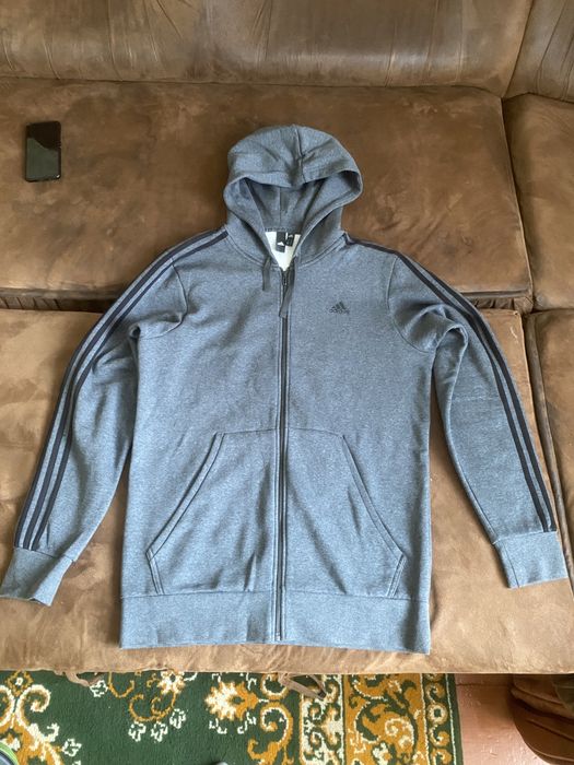 Кофта Adidas розмір XLT оригінал, з США.
