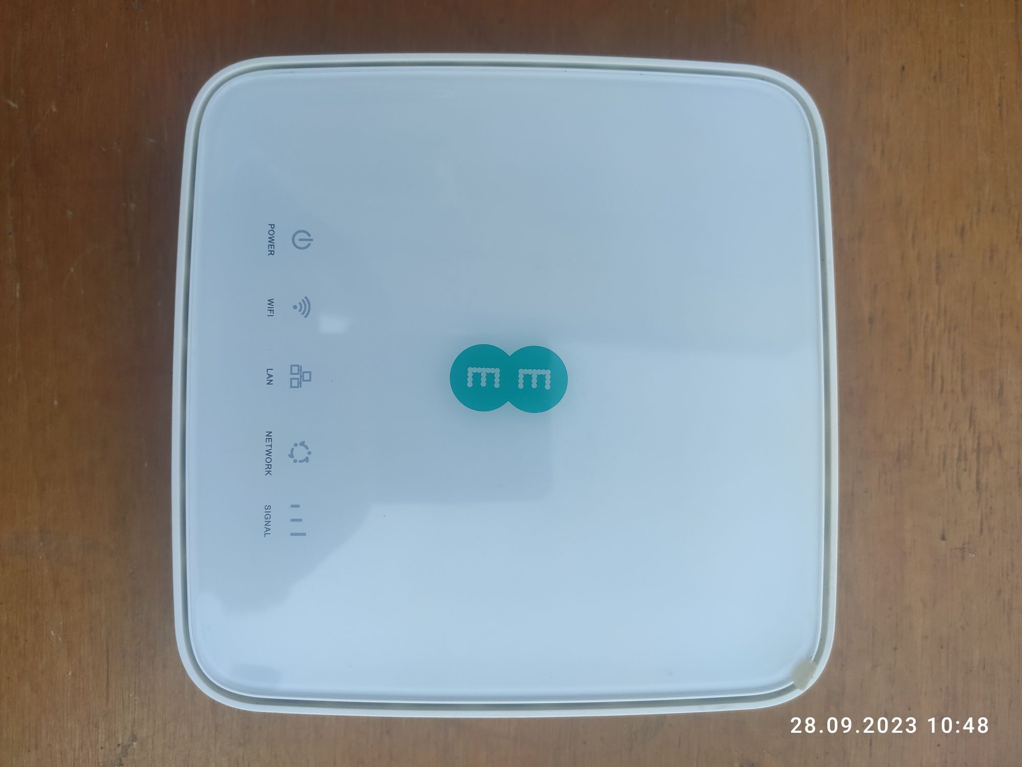 WI-FI 3/4G роутер Alcatel HH70VB у комплекті з антеною