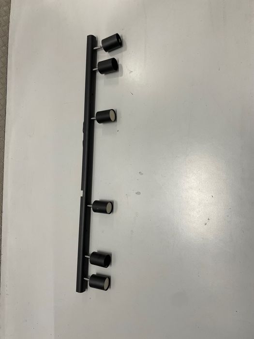 Nowoczesna lampa sufitowa w stylu loftowym