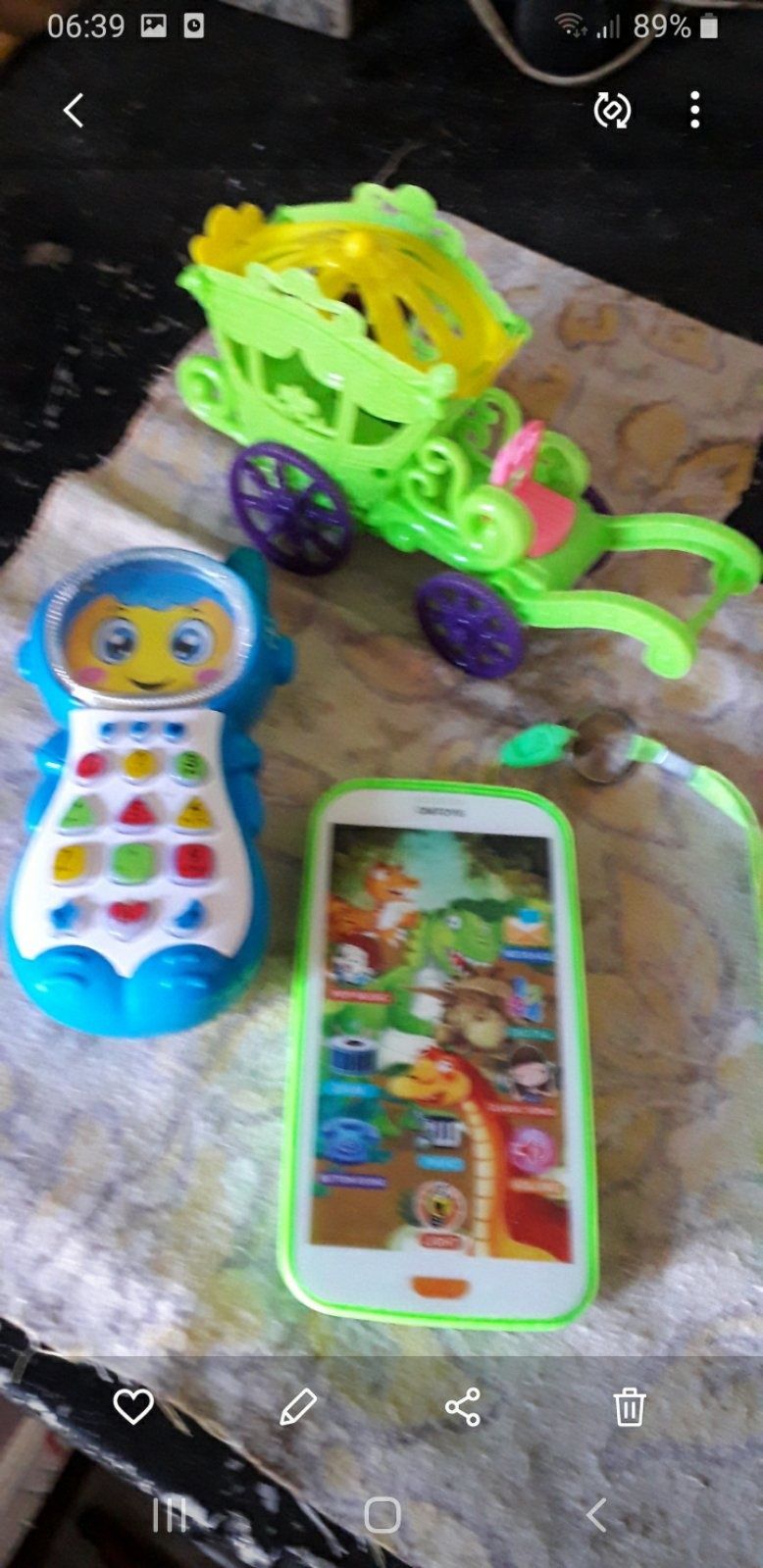 Детские телефоны. Игрушки