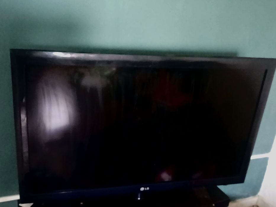 Tv olg grande para dar