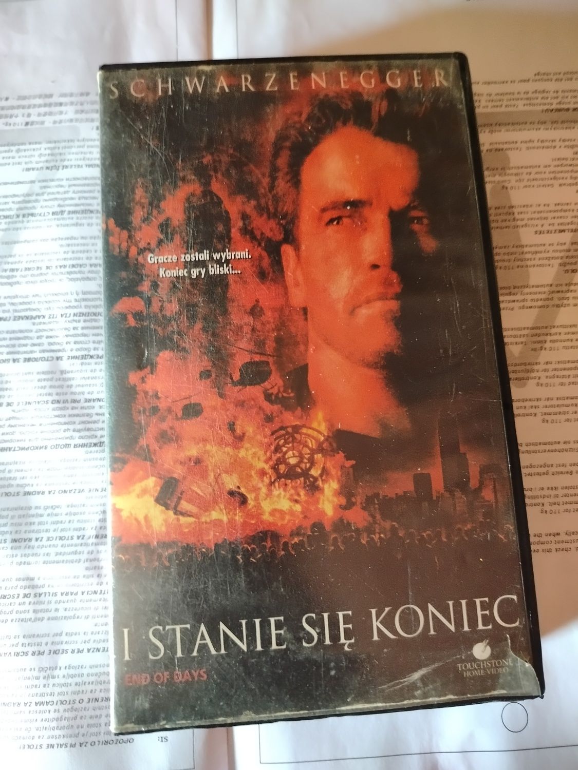 I Stanie się Koniec/End of Days VHS