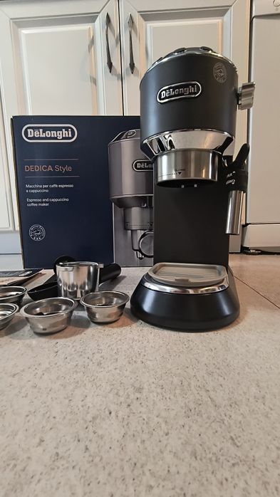 Ekspres kolbowy DeLonghi EC 685