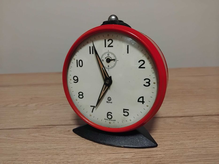 Poltik budzik zegar polski ponad 50 letni sprawny