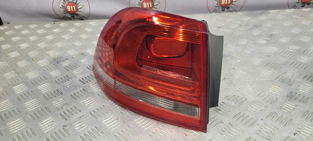 Фонар стоп правий лівий Volkswagen Touareg 2011-2014