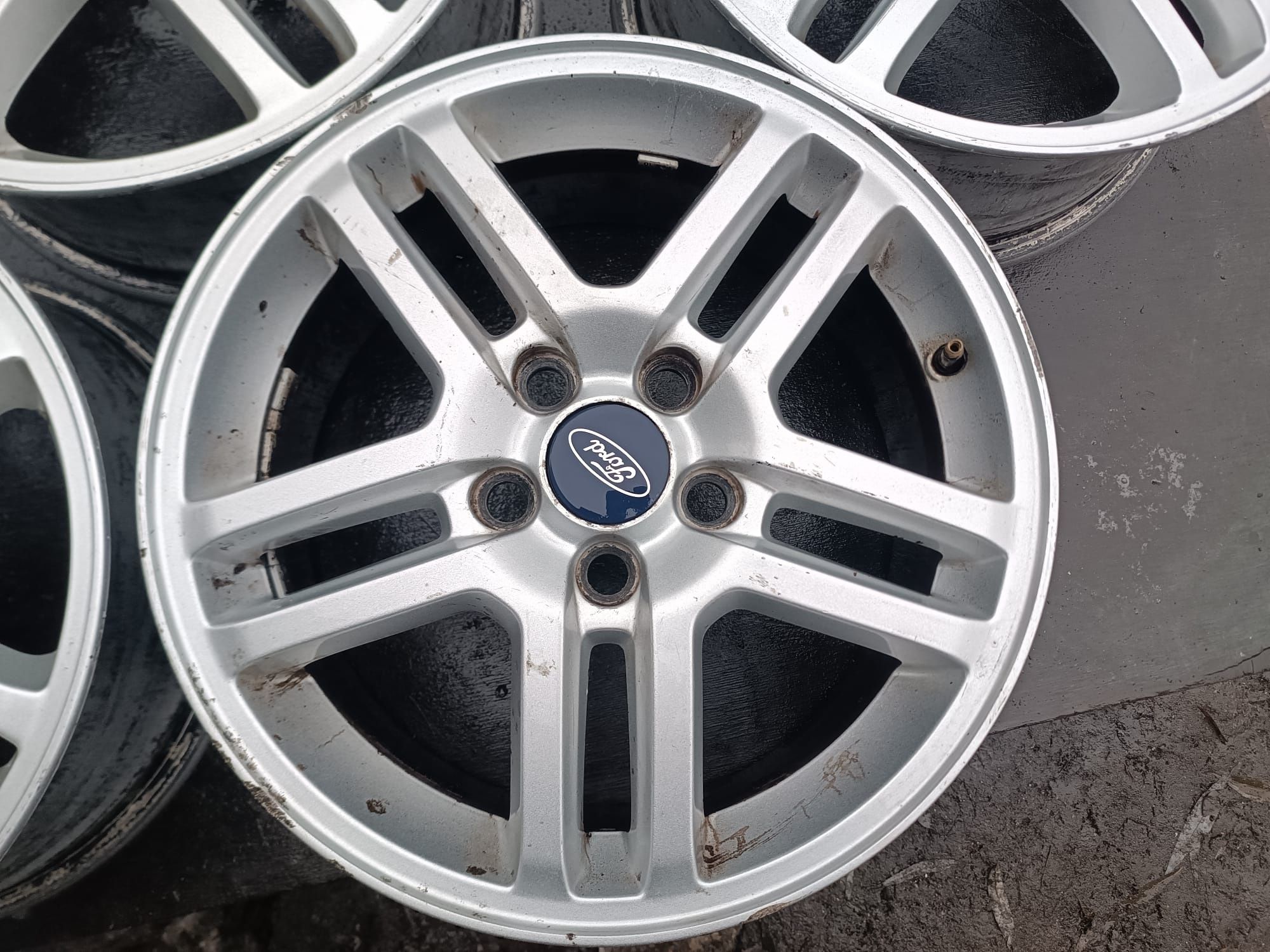 Alufelgi 16 Ford Focus Mondeo Kuga Cmax Tourneo Connect 5x108