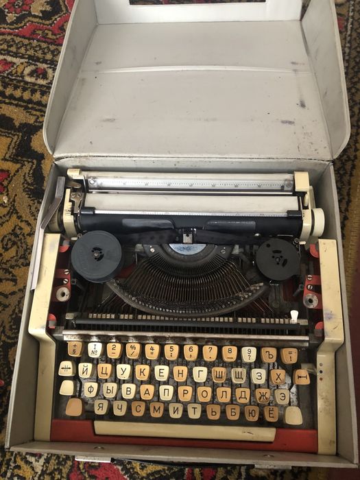 Друкарська машина Unis