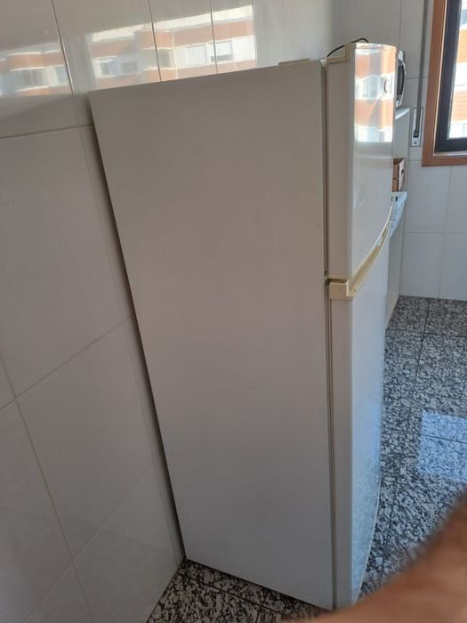 Frigorifico branco