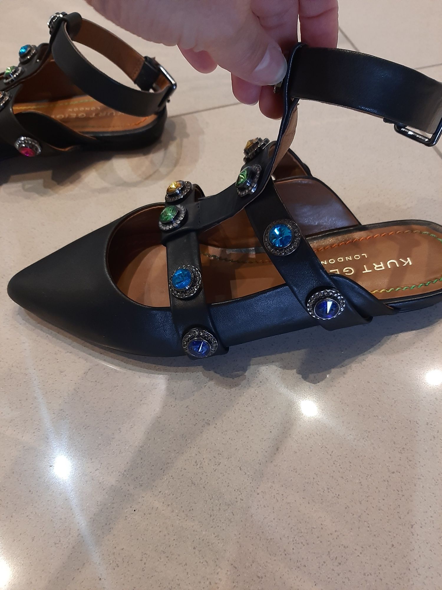 Sandałki damskie Kurt geiger rozm 36