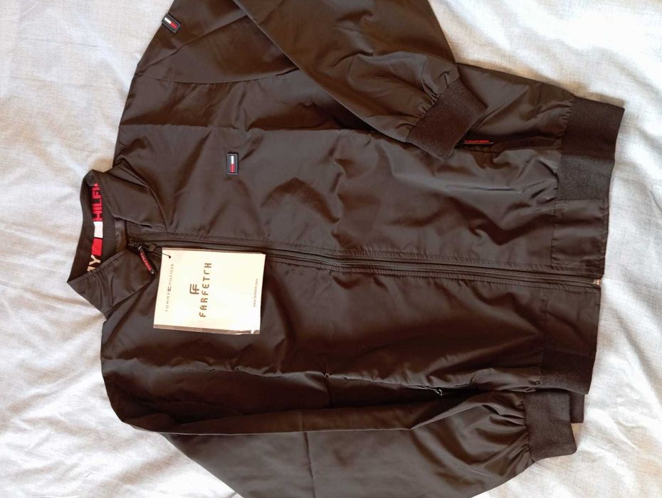 Kurtka jesienno-wiosenna Tommy Hilfiger - ciepła, przeciwwiatrowa 3XL