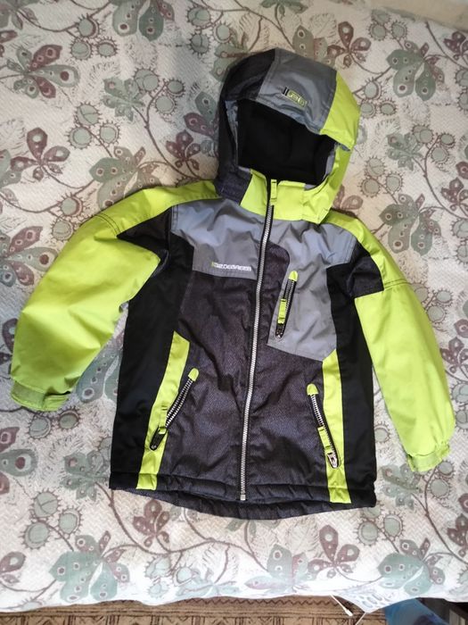 Зимова куртка 32degrees