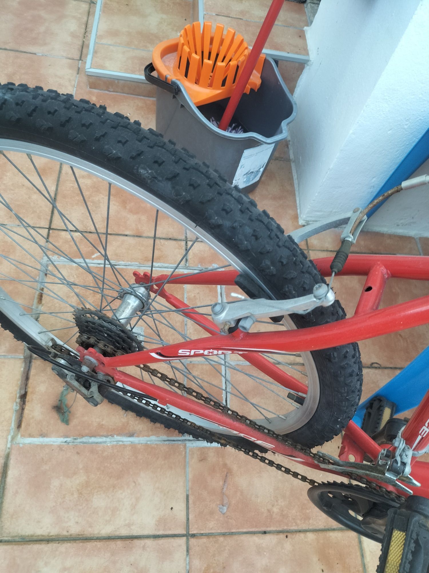 Vendo bicicleta pouco usada