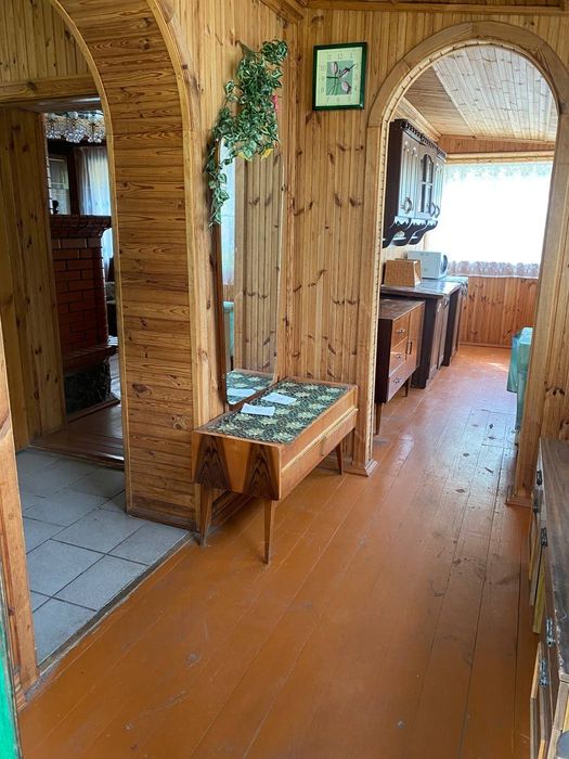 Чудовий дачний будинок.