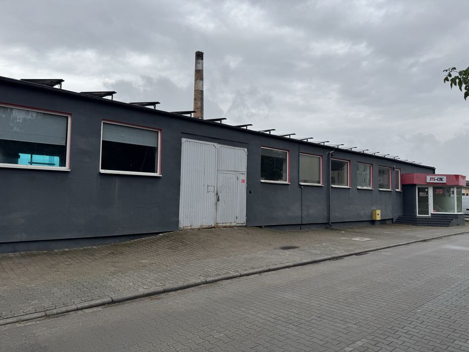 Hala do wynajecia z biurem , socjalnym i placem , fotowoltaika 50kw