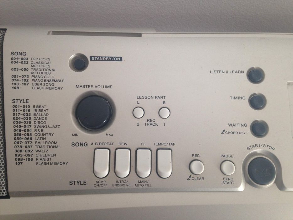 yamaha psr e313 com tripé