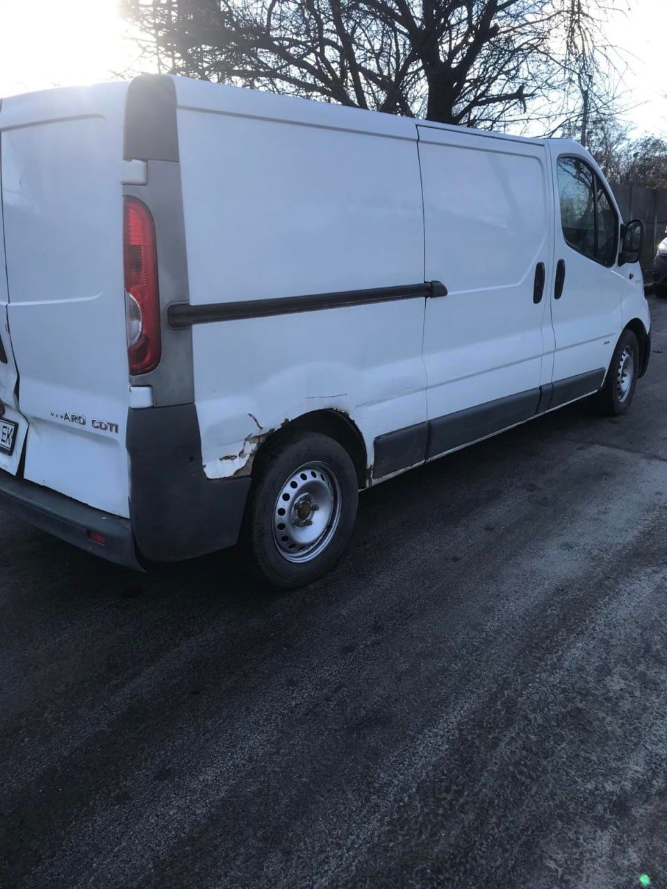 Опель Vivaro 2.0 грузовой