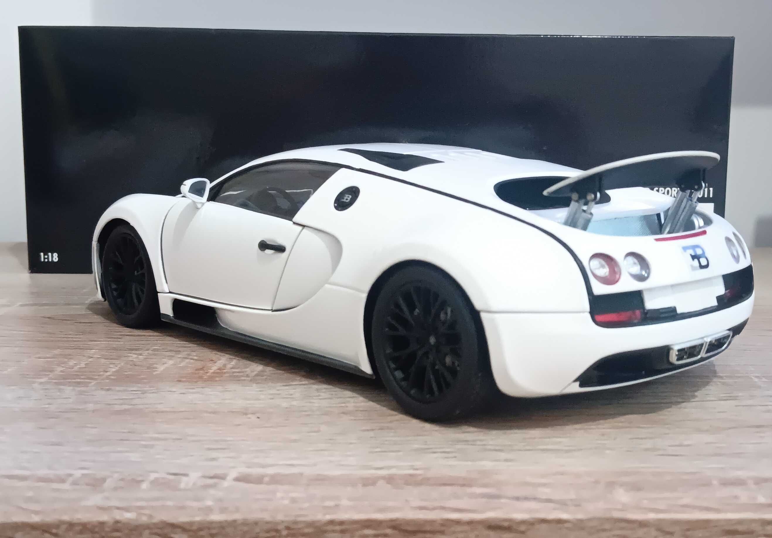 Miniatura Minichamps 1/18