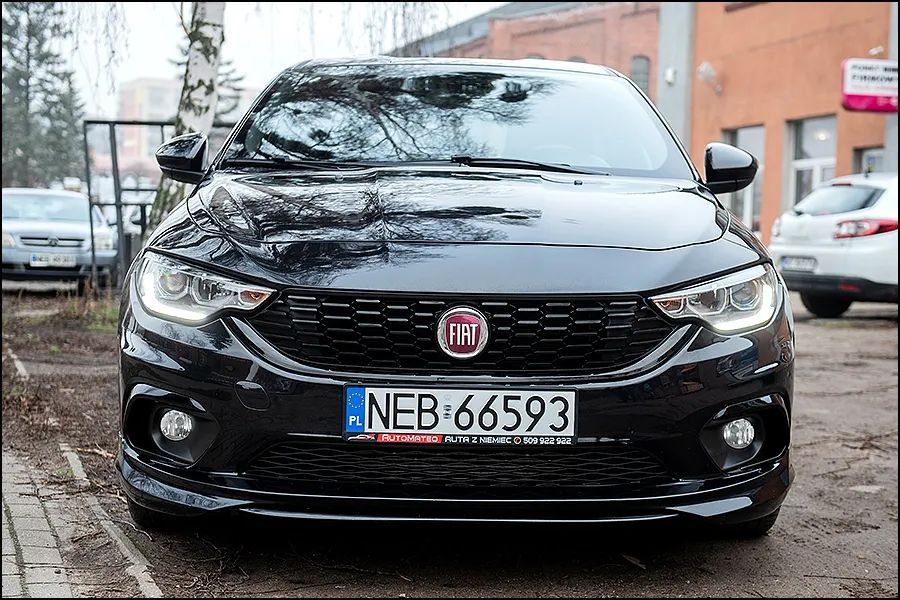 Fiat Tipo S-Design Kamera Navi Skóra LED Top Z Niemiec Zarejestrowany