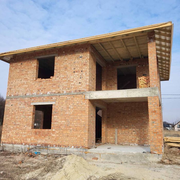 Продаж будинку в смт.Брюховичах