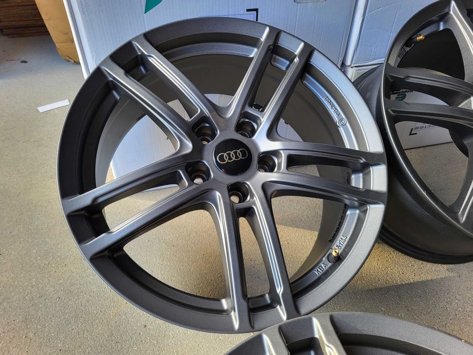[1282] Felgi aluminiowe 18 Cali 5x112 ET39 Audi A3 A4 A6