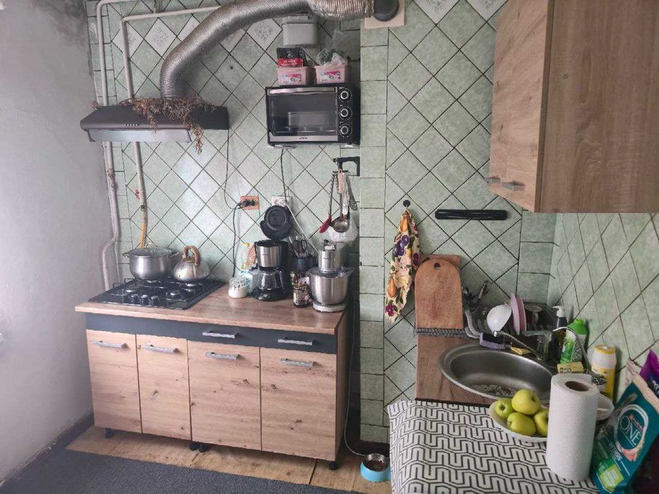 Продається 3 кімнатна квартира