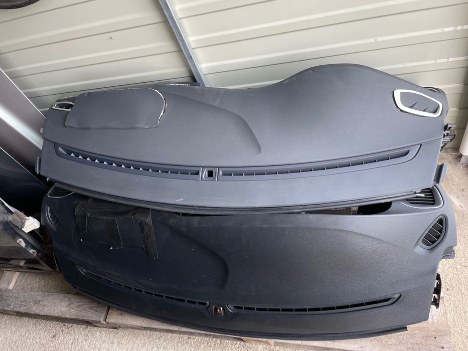 Volvo V40 V60 - Konsola deska rozdzielcza po wystrzale 3 szt