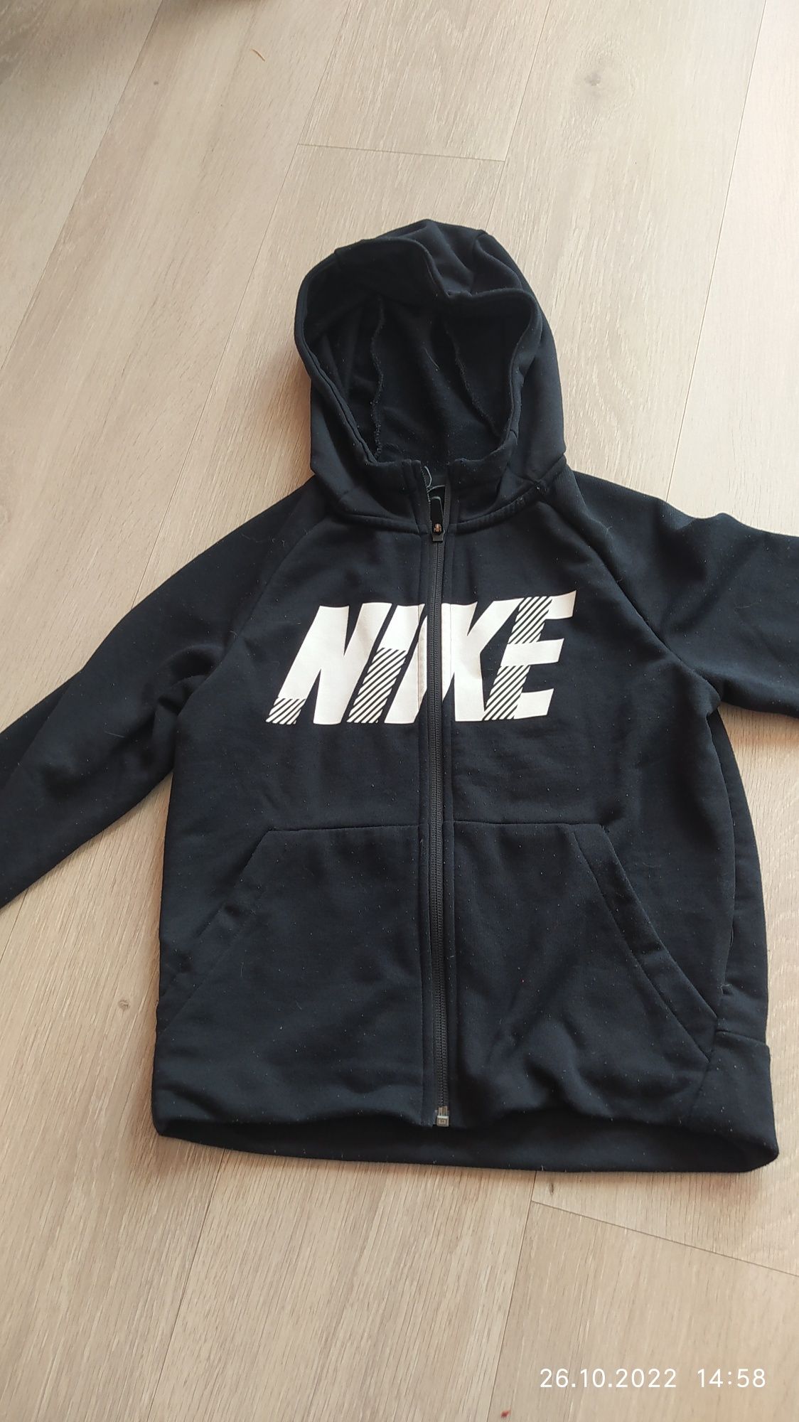 Nike bluza czarna z kapturem S