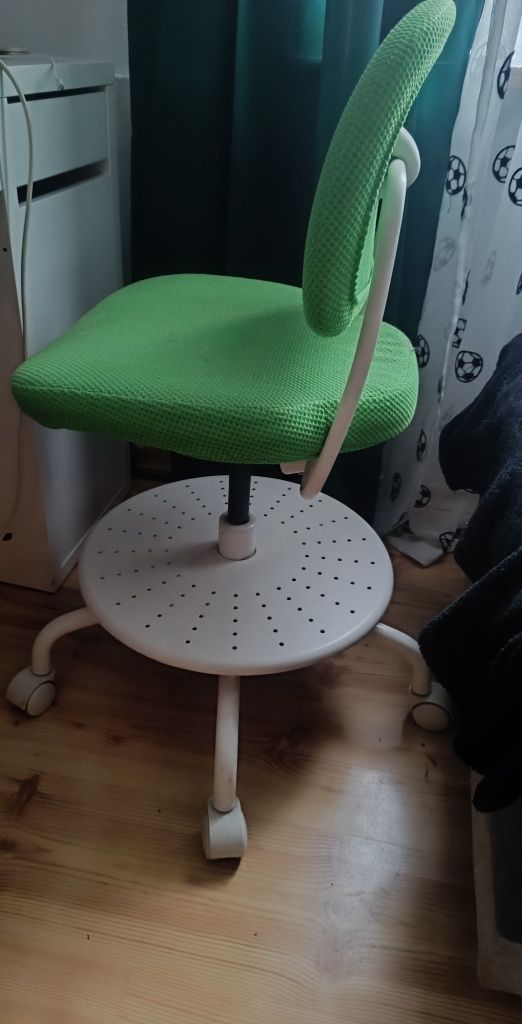 Krzesło obrotowe do biurka IKEA VIMUND