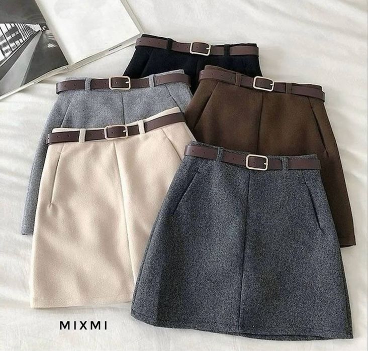 Шерстяна спідниця