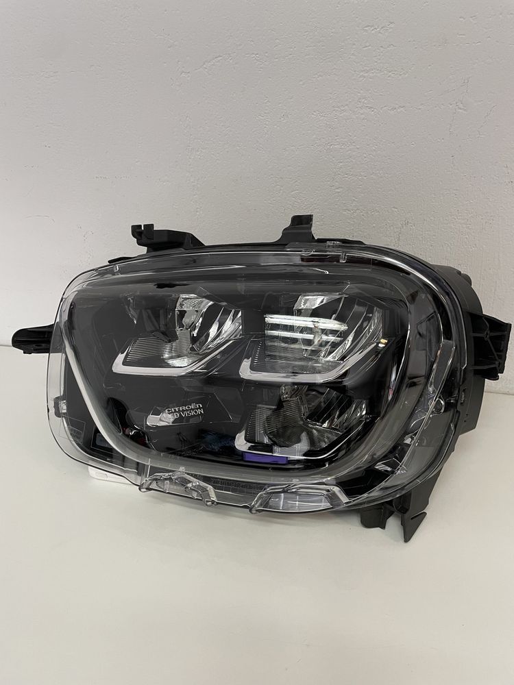 Lampa lewy przód  Citroen C3 III lift Led