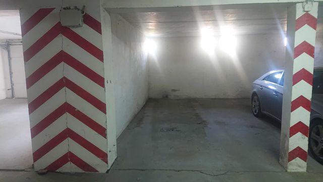 Garaż podziemny do wynajęcia w centrum Gniezna ul. Żuławy