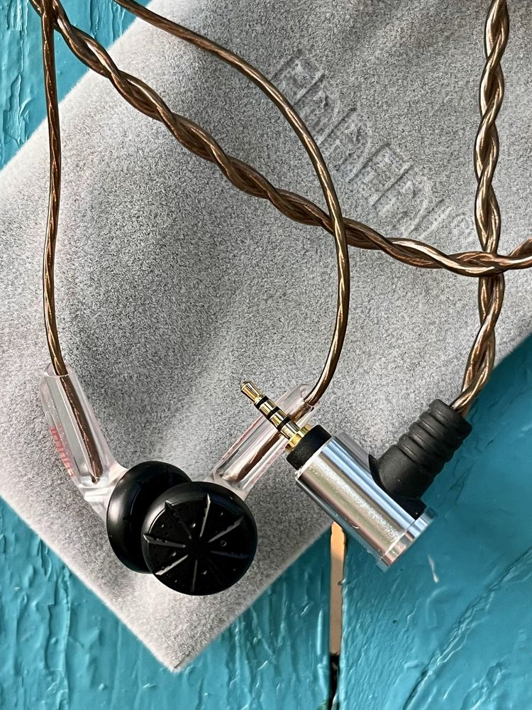 Sluchawki, pchełki, earbuds, FAAEAL Monk Chi-Fi