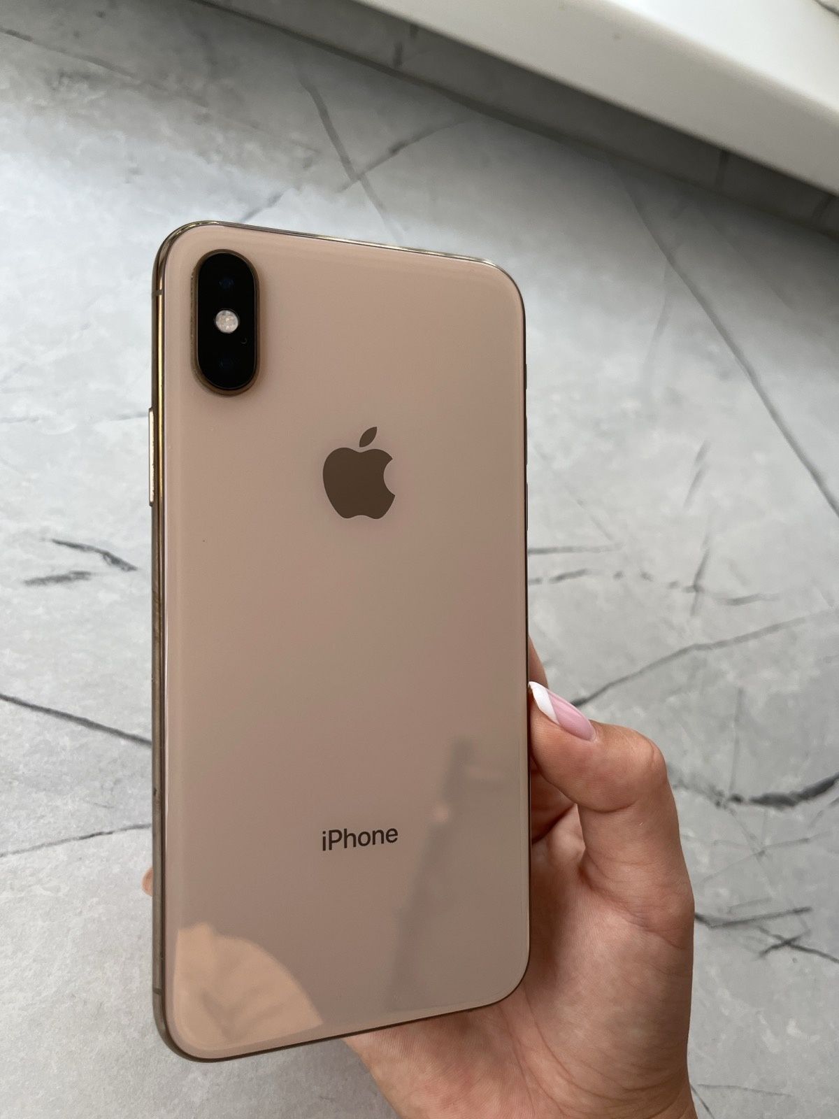 Продається IPhone 10 xs