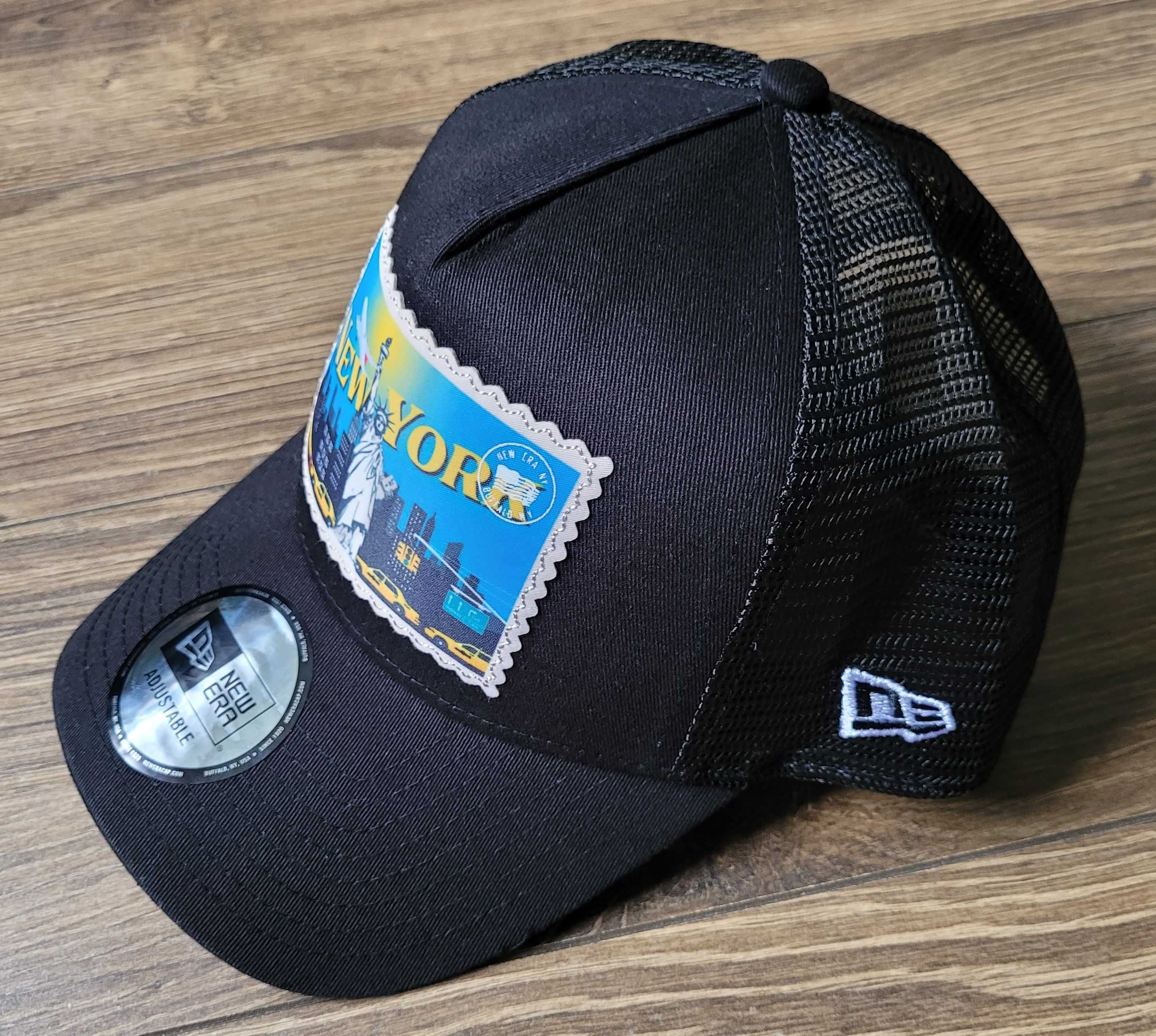 czapka z daszkiem New Era Trucker Postcard New York czarna logo NOWA