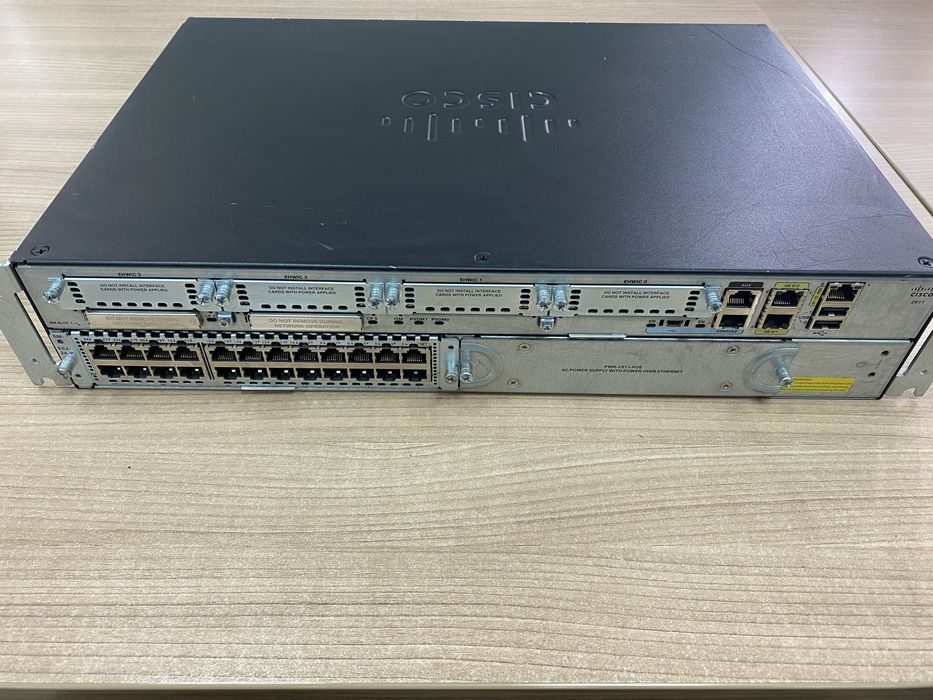 Продам Cisco 2911
