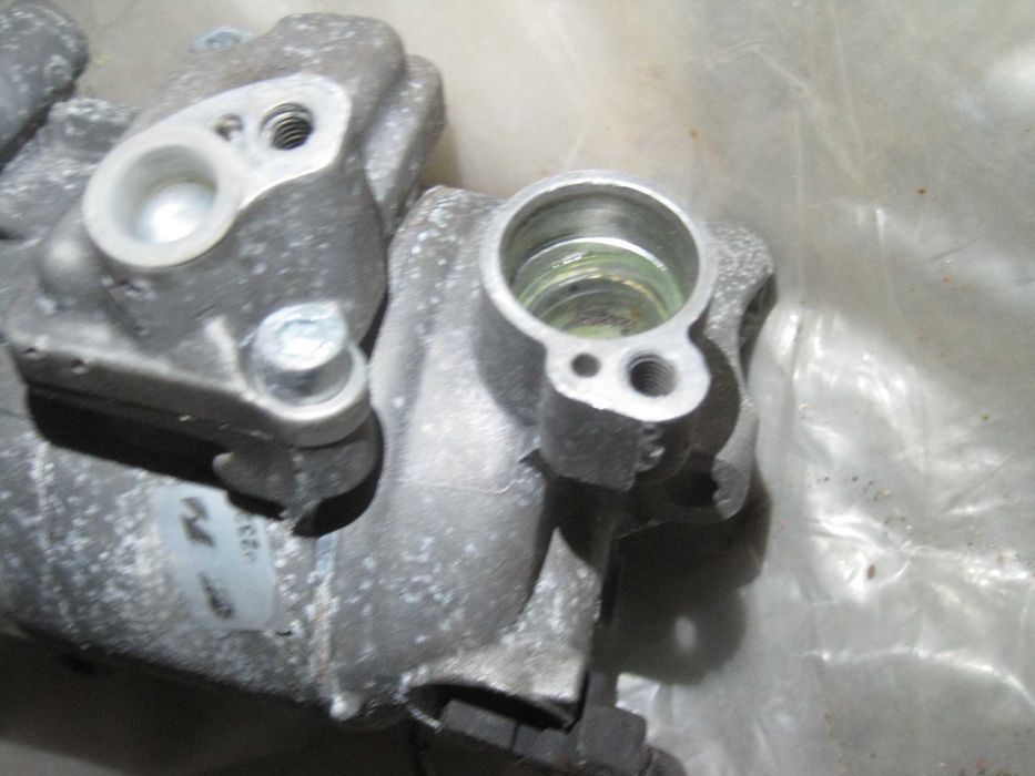 Продам Компрессор автомобиля    AUDI A4 B7 - под восстановление