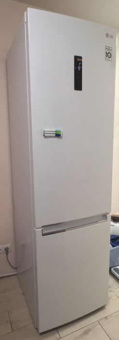 Холодильник двокамерний LG Multi Air Flow Total no Frost