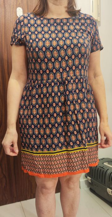 Sukienka Atmosphere 40