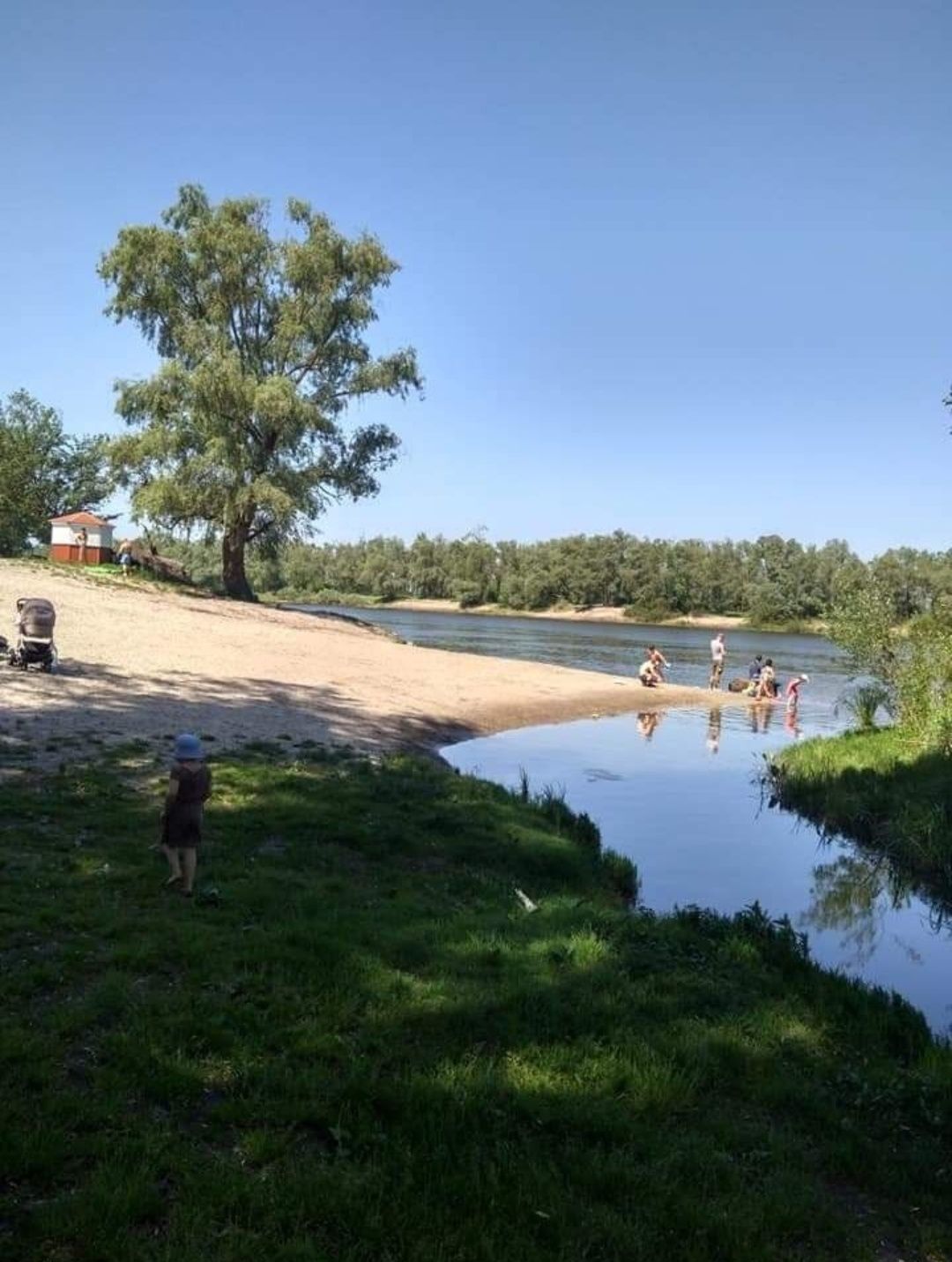 Відпочинок оренда будинка р.Десна